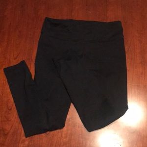 Black fabletics leggings